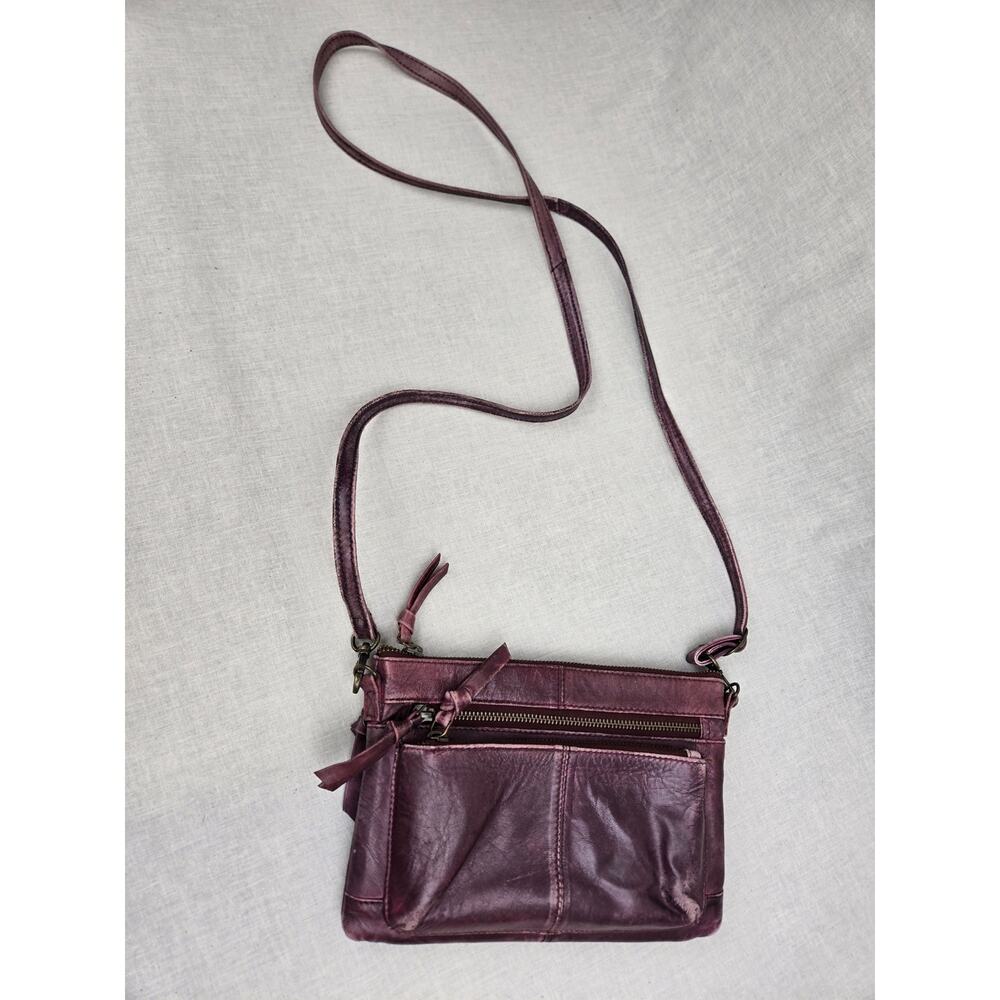 G.H.Bass Crossbody Burgandy ~ Deep Purple Purse